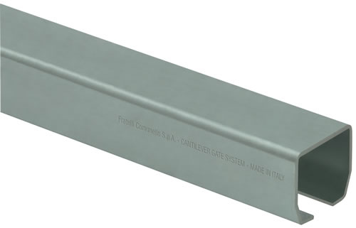 Looprail voor vrijdragende schuifpoorten (fr)